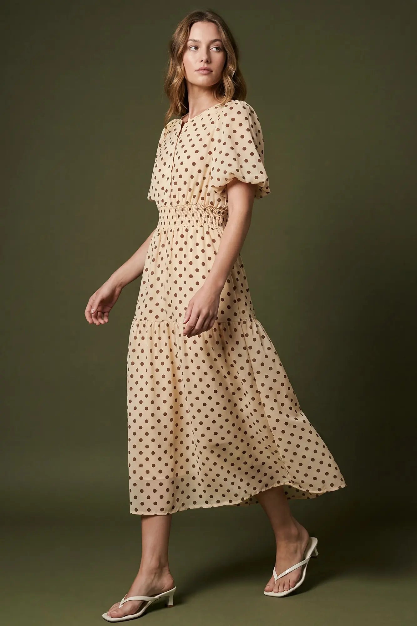 Polkadots dress in ivory