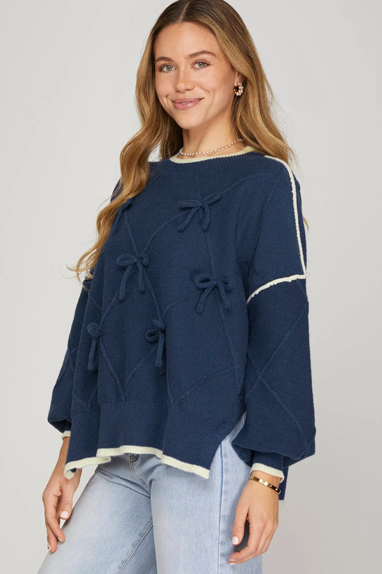 Bow sweater in navy y beige