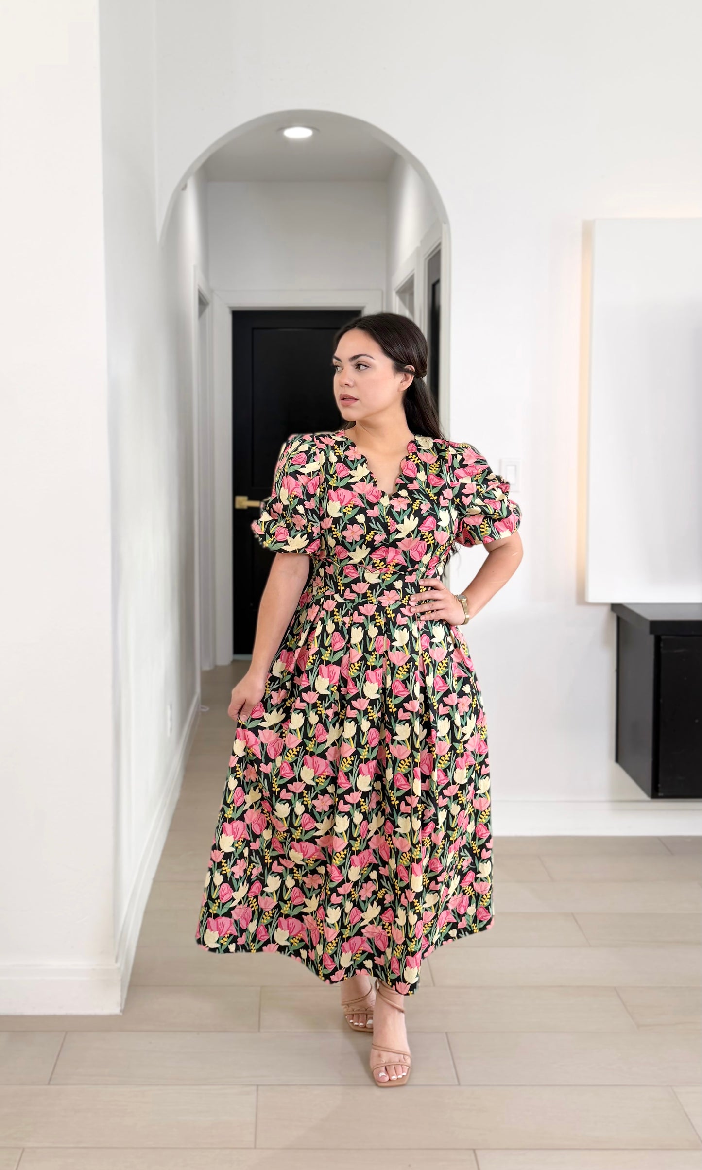 Lea floral dress in black