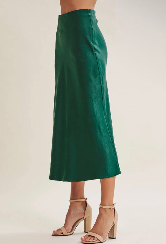 In feb satin skirt